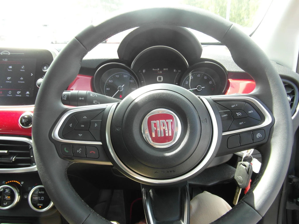 Fiat 500X Automatic White #35