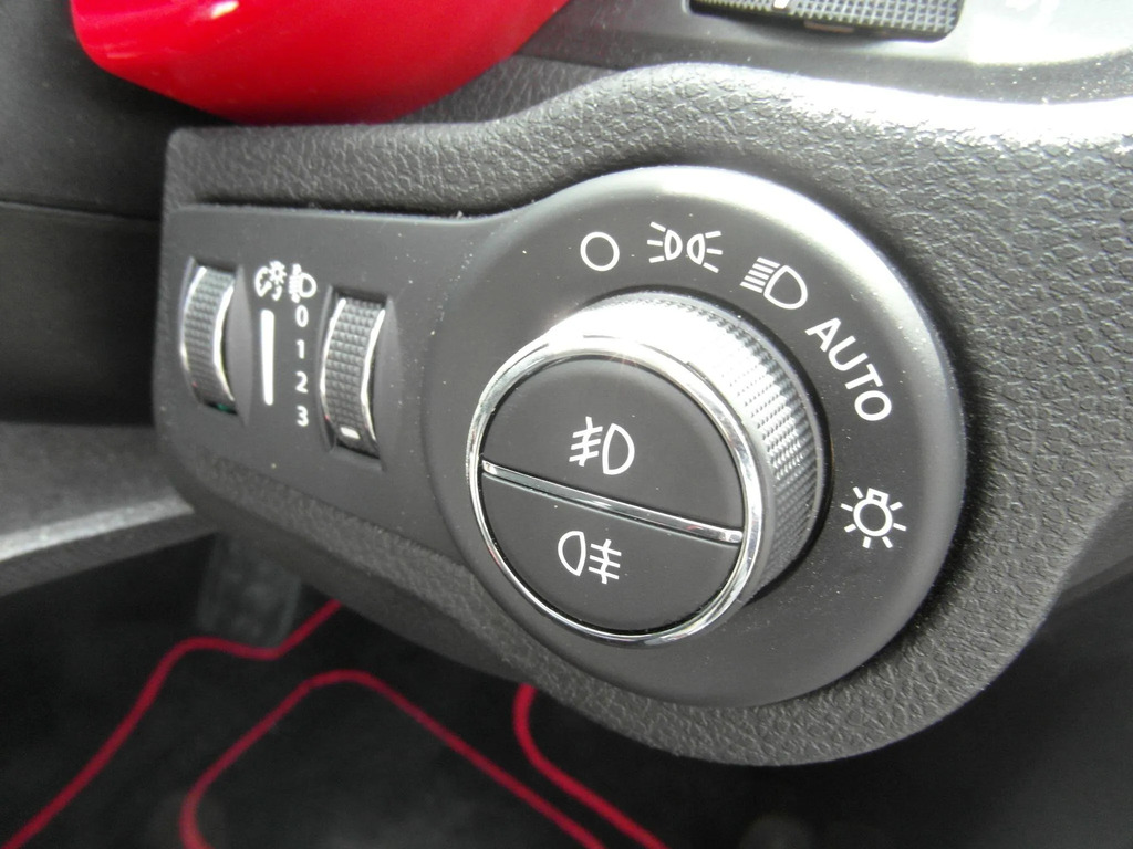 Fiat 500X Automatic White #18