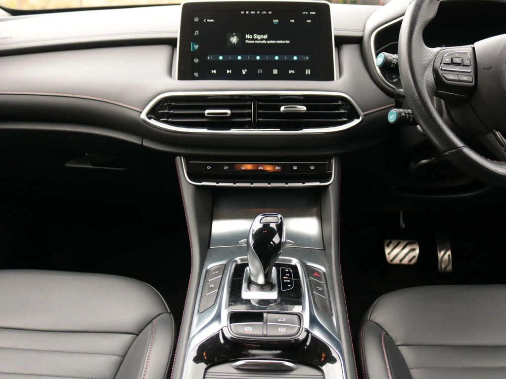 MG HS 1.5 T-gdi 24.7 Kwh Trophy Euro 6 Ss Red #25