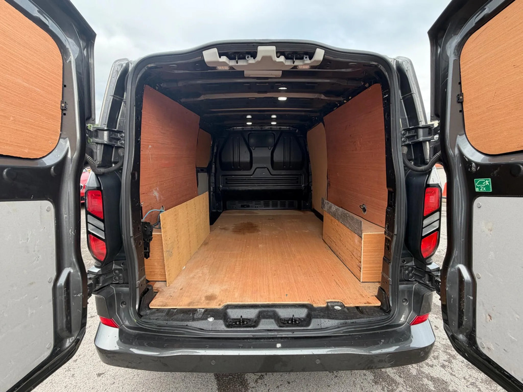 Ford Transit Custom 320 Limited Ecoblue #10