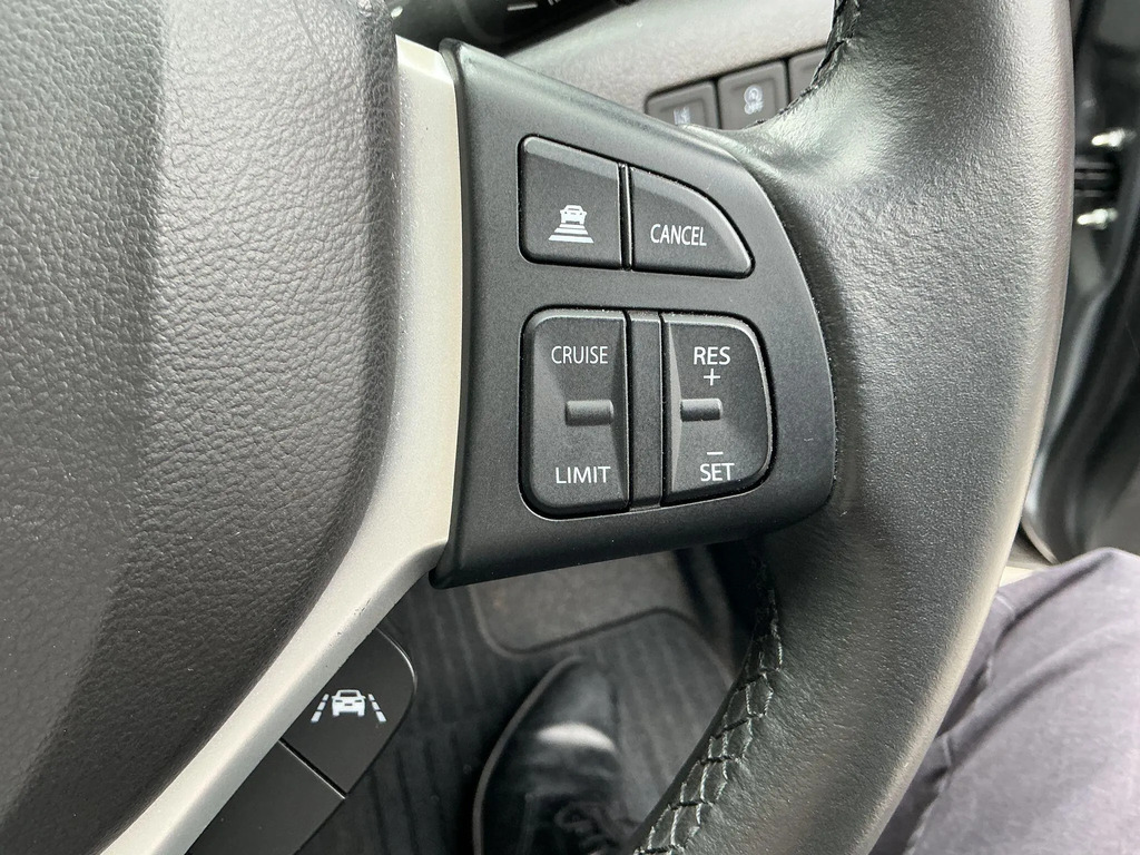 Suzuki Vitara Suv Black #23