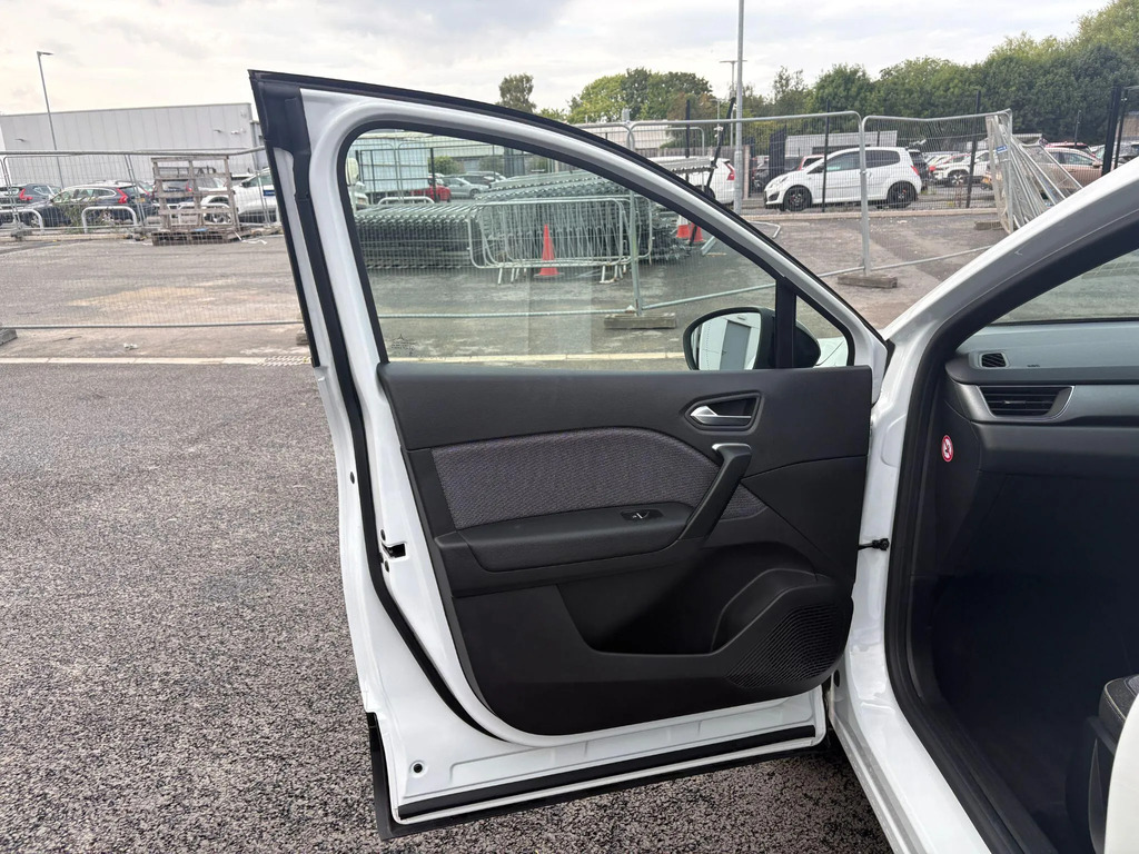 Renault Captur 1.6 E Tech E Tech Engineered Suv Hybrid White #17