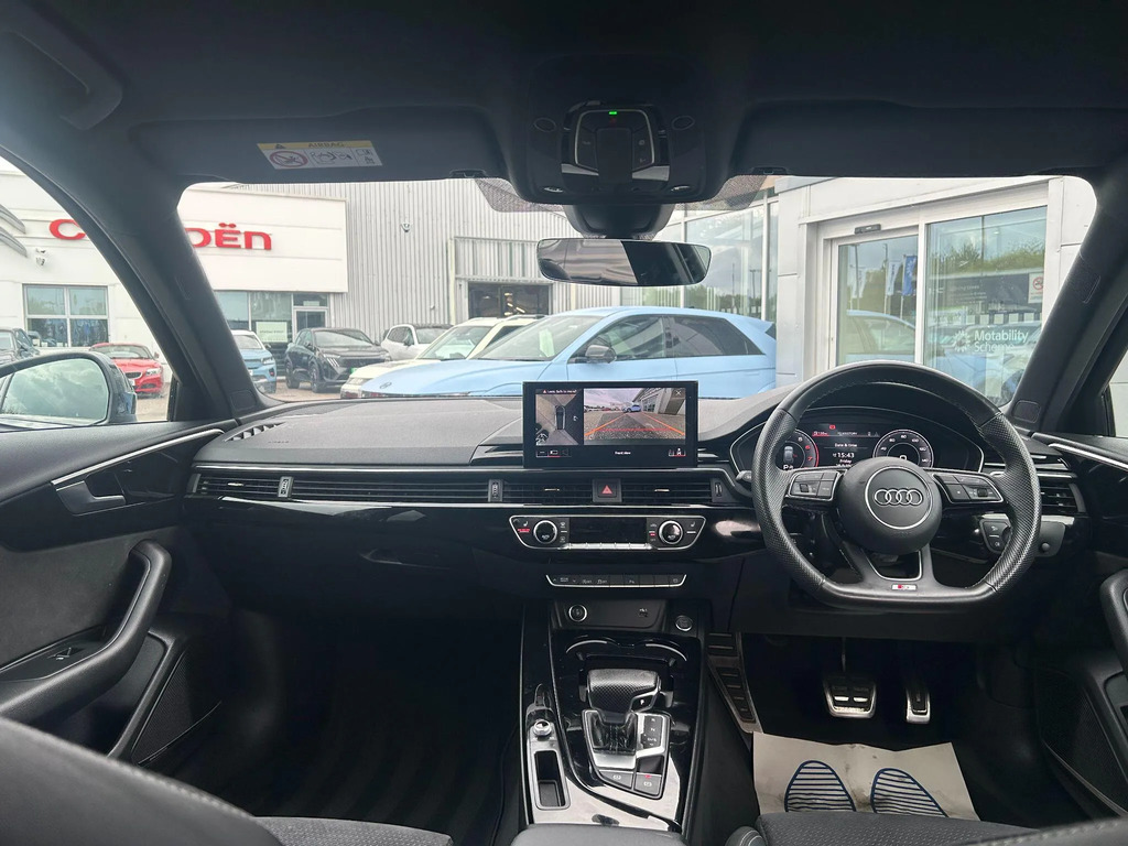 Audi A4 Avant Technik Blue #25
