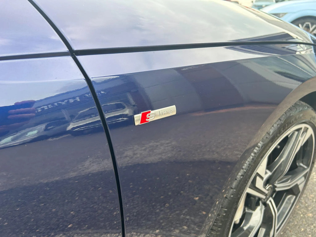 Audi A4 Avant Technik Blue #9