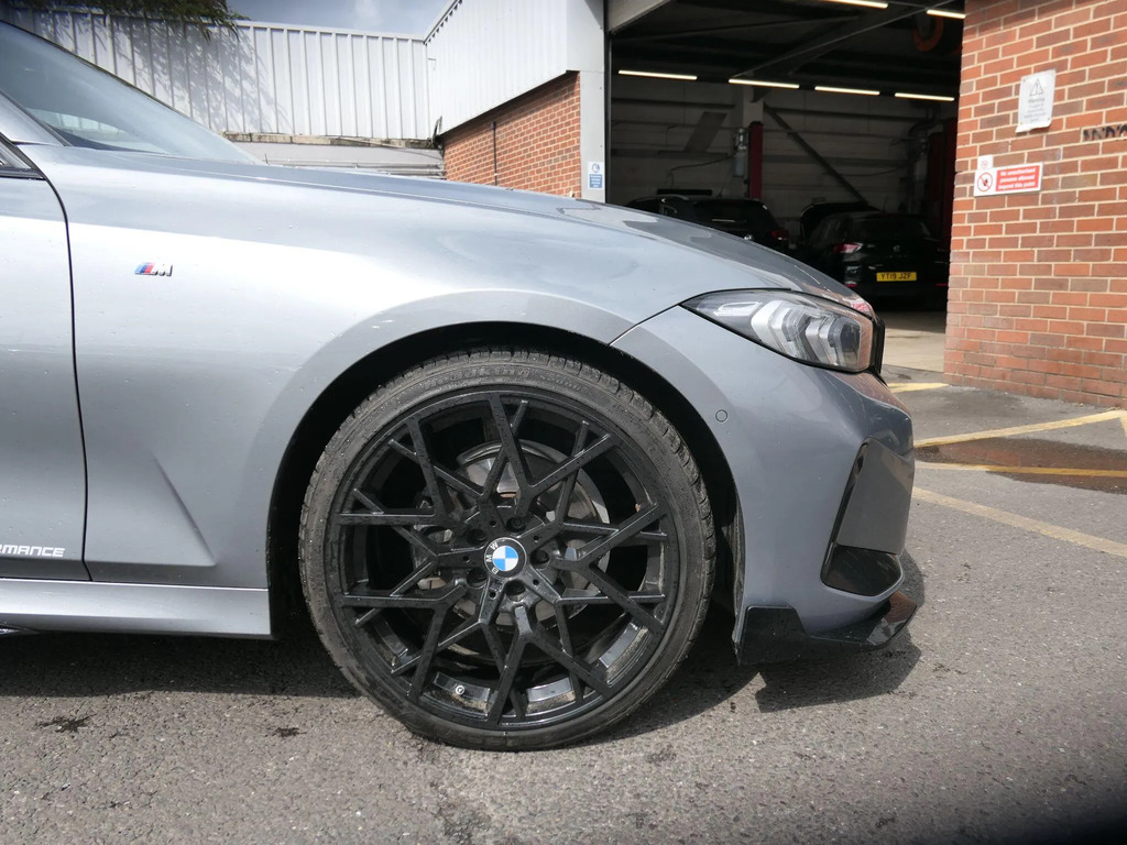 BMW 3 Series M Sport Black #21