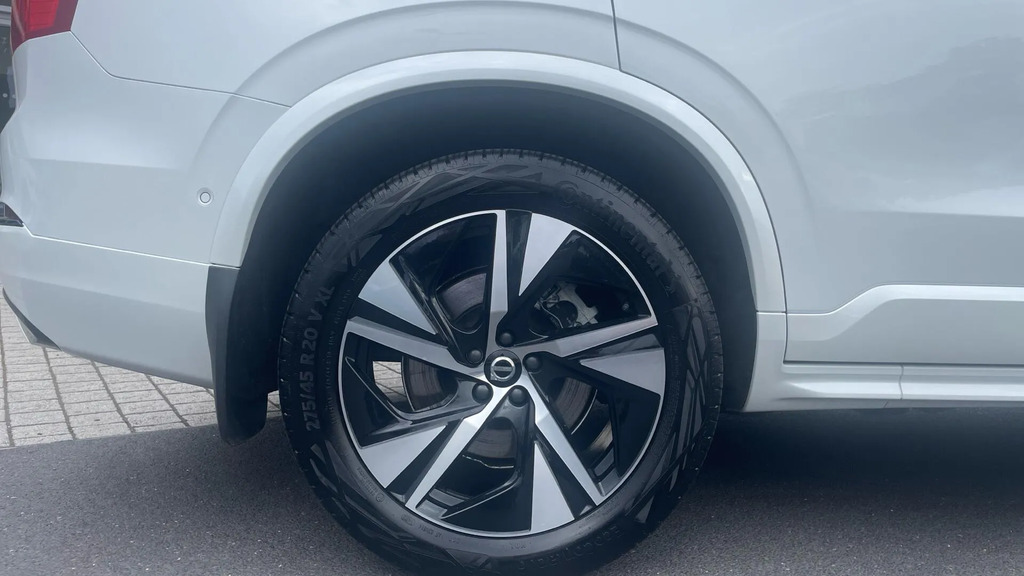 Volvo XC90 Plus Black #9