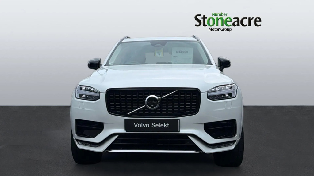 Volvo XC90 Plus Black #8