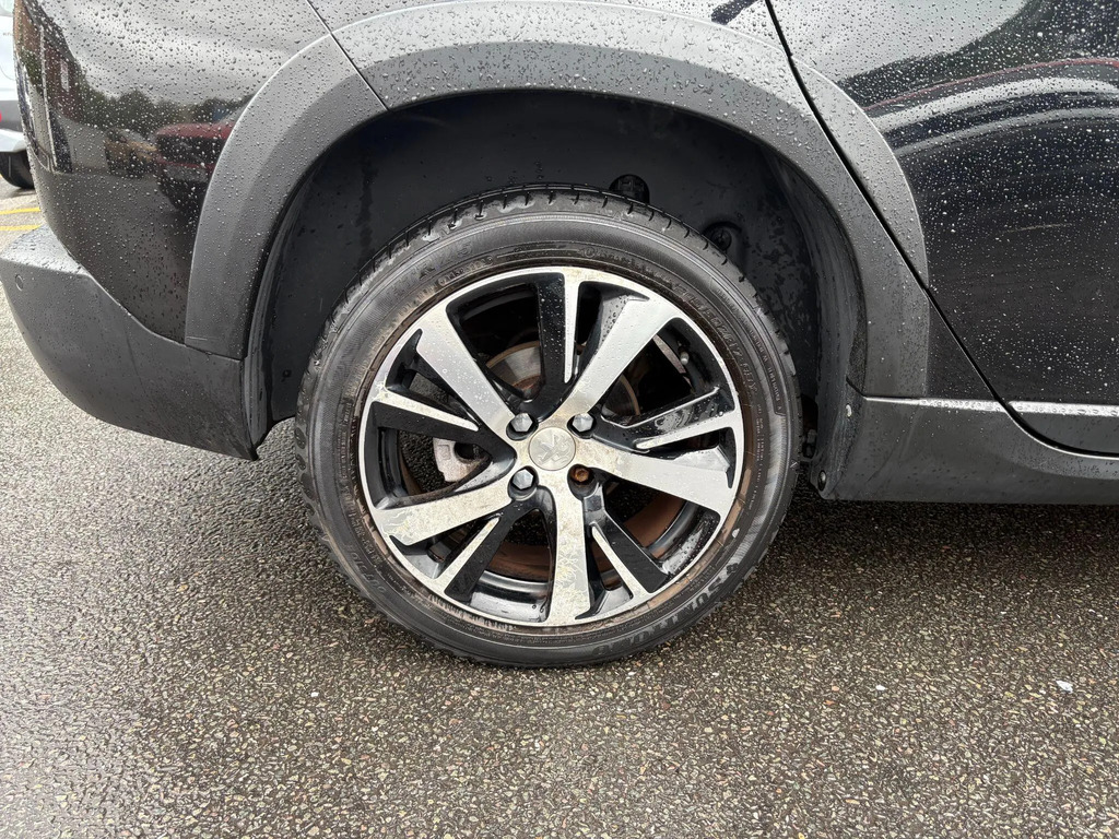 Peugeot 2008 Puretech Active White #15