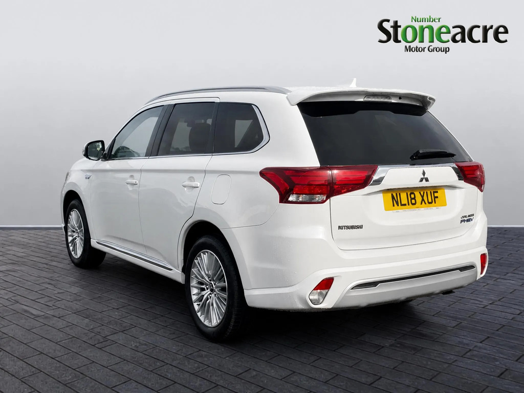 Mitsubishi Outlander 2.4H Twinmotor 13.8Kwh Juro Cvt 4Wd Euro 6 Ss  #4