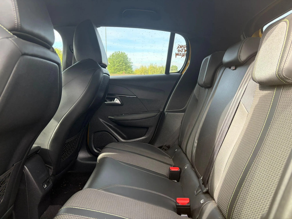 Peugeot 208 1.2 Puretech Active Grey #14