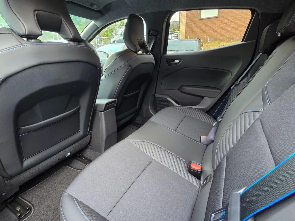Renault Clio E-tech Evolution Grey #15