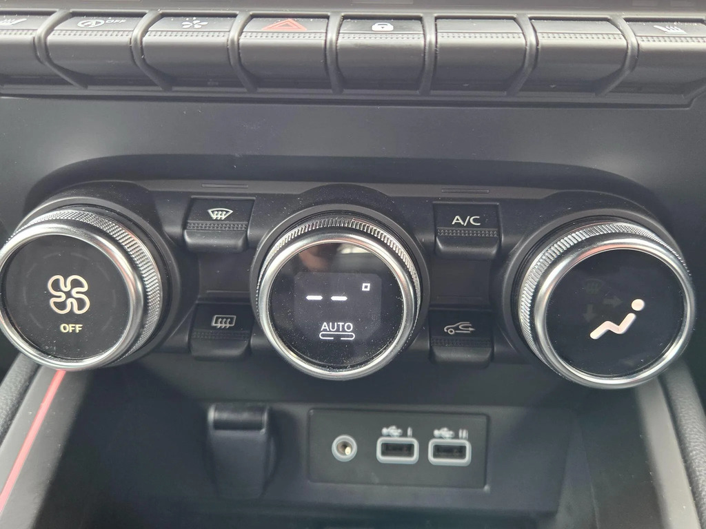 Renault Clio E-tech Evolution Grey #10