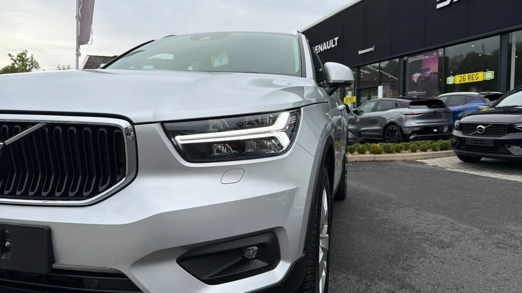 Volvo XC40 D4 Awd R-design Pro Xenium Pack Intel Grey #32