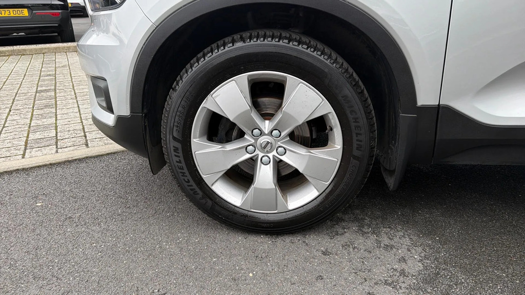 Volvo XC40 D4 Awd R-design Pro Xenium Pack Intel Grey #28