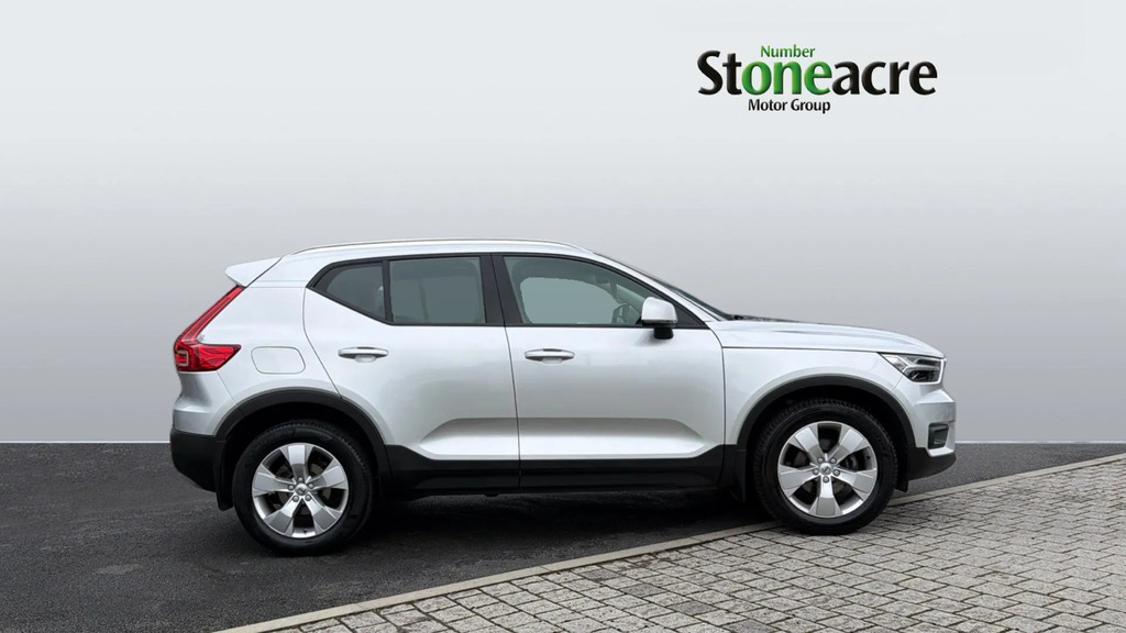 Volvo XC40 1.5 T3 Momentum Pro Euro 6 Ss  #3