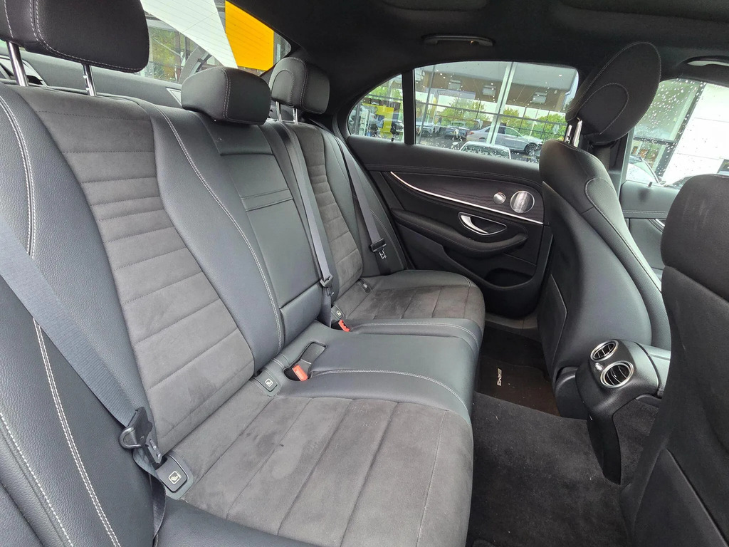 Mercedes-Benz E Class E 220 D Se Blue #17