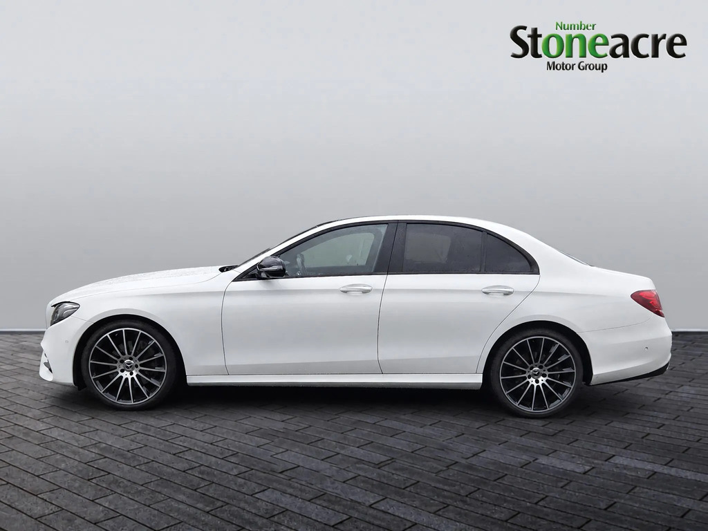 Mercedes-Benz E Class 2.0 E220d Amg Line Night Edition Premium Plus G-  #4