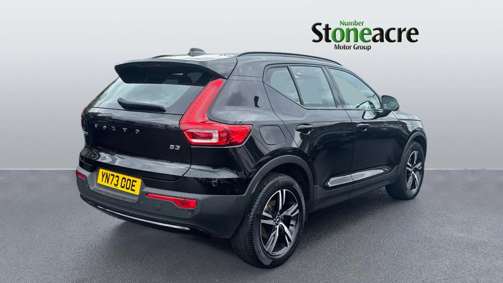 Volvo XC40 2.0 B3p Plus Dark  #2