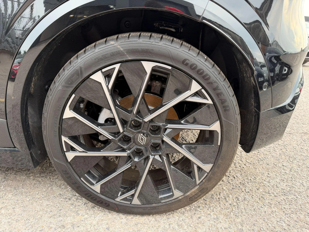 Renault Megane E-Tech Techno White #11