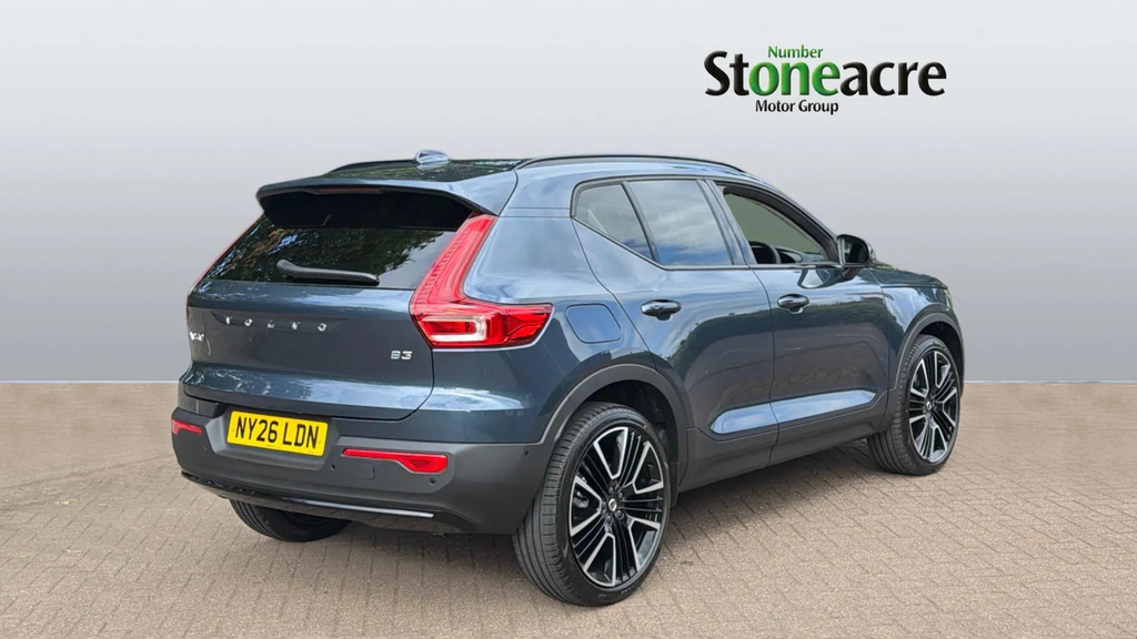 2026 Volvo XC40