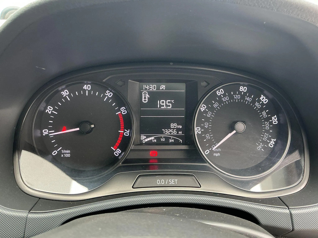 Skoda Fabia 1L S White #14