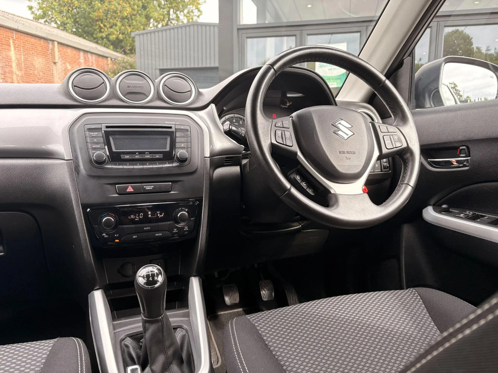 Suzuki Vitara S Grey #10