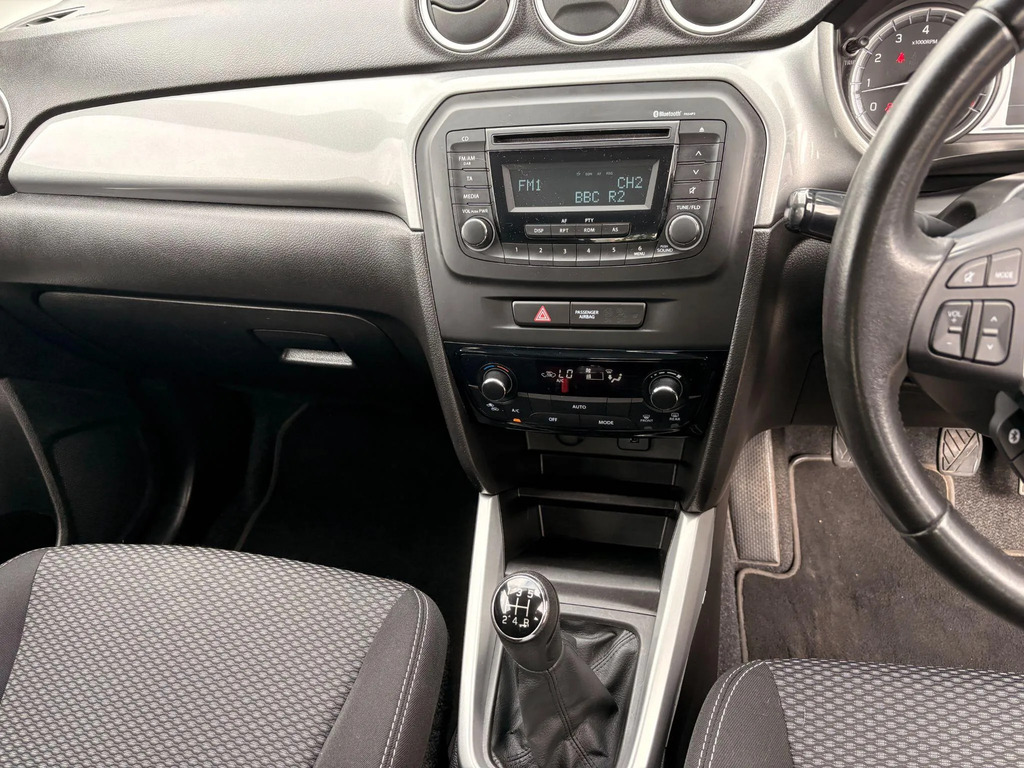 Suzuki Vitara S Grey #8