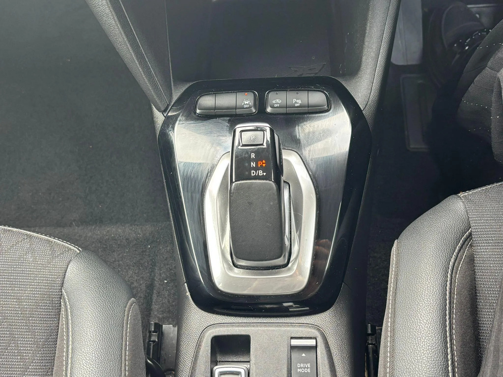 Vauxhall Corsa-e Hatchback White #18