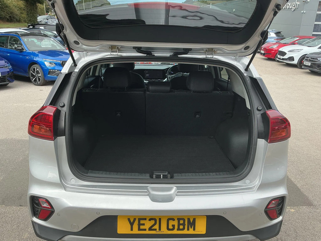 Kia Niro 3 Black #25