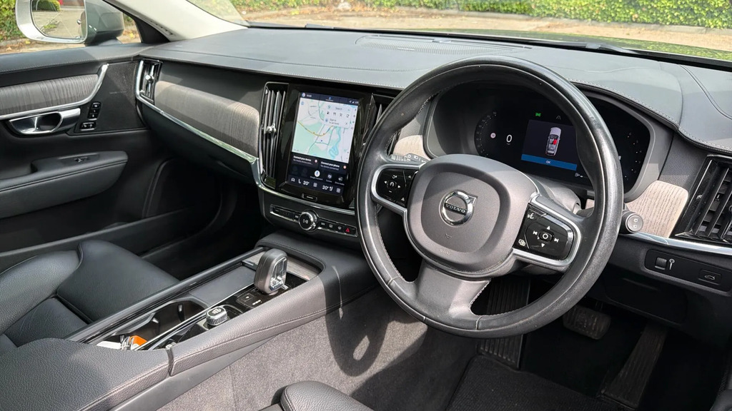 Volvo V90 Cross Country Estate  #3