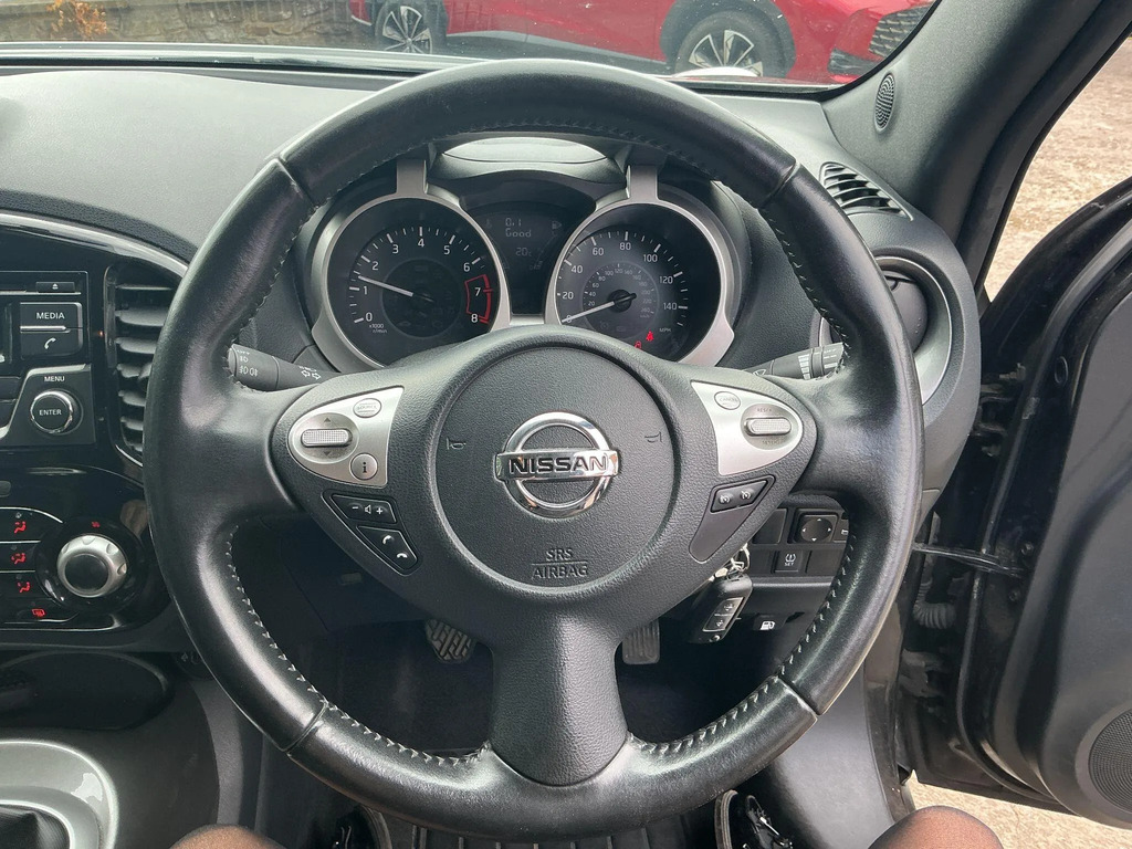 Nissan Juke Juke Tekna Black #26