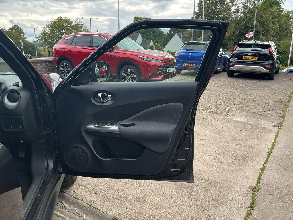 Nissan Juke Juke Tekna Black #20