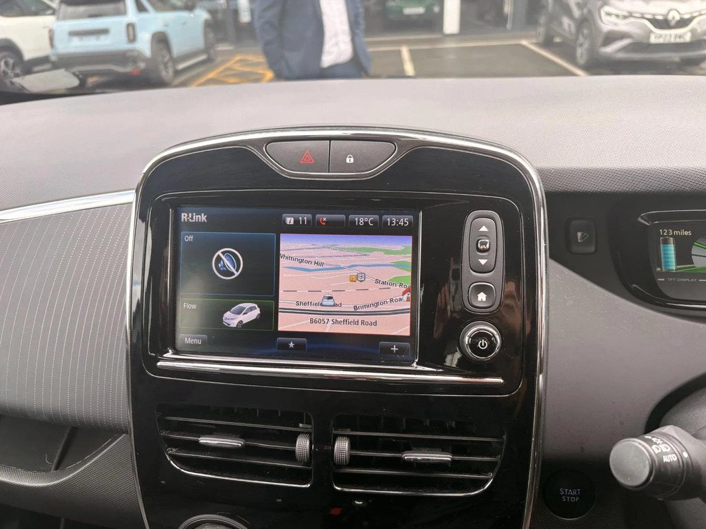 Renault Zoe Dynamique Nav Red #28