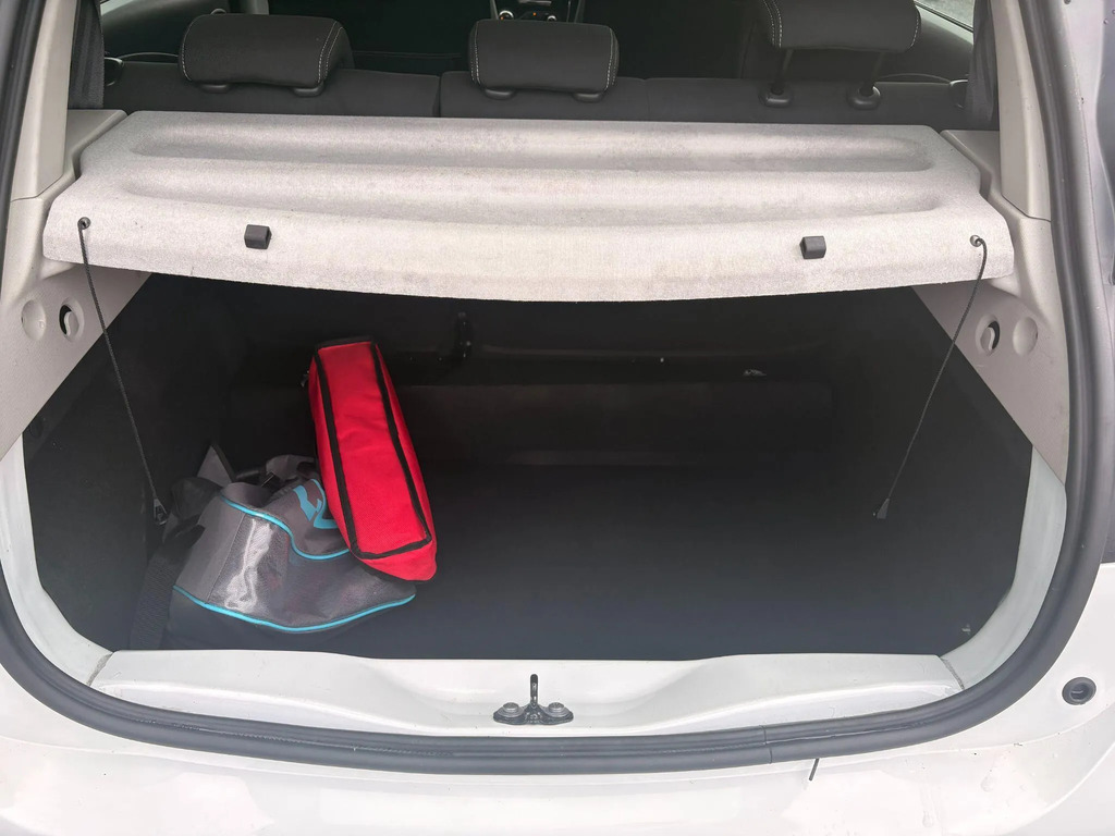 Renault Zoe Dynamique Nav Red #30
