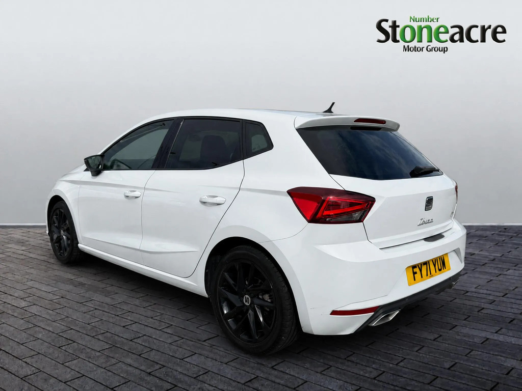 Seat Ibiza 1.0 Tsi Fr Hatchback White #4