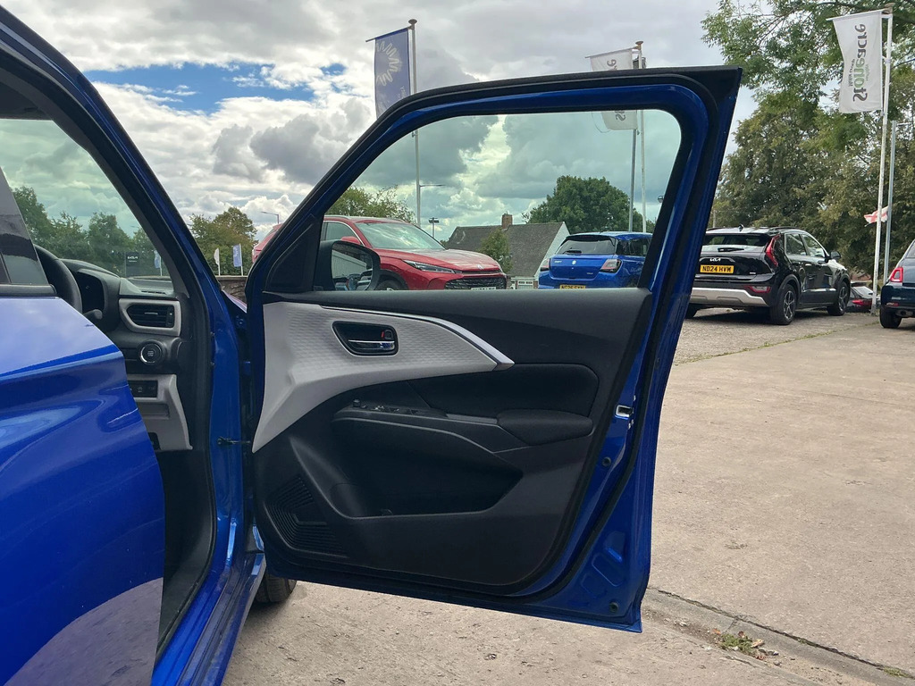 Suzuki Swift Motion Blue #23