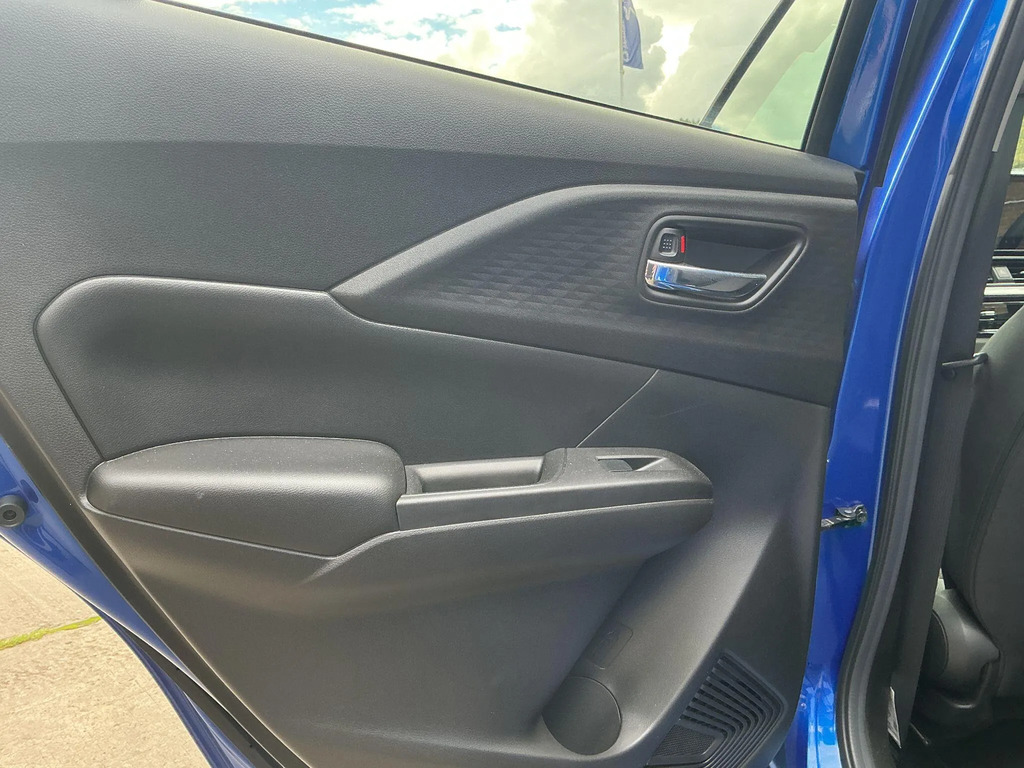Suzuki Swift Motion Blue #18