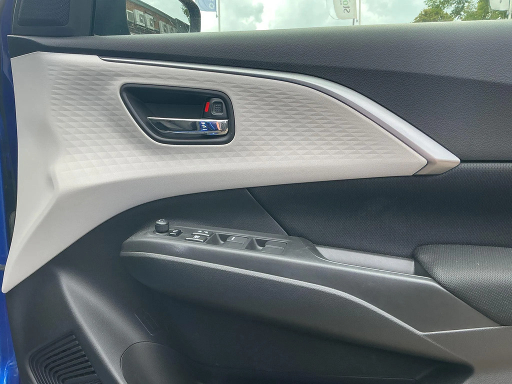 Suzuki Swift Motion Blue #24