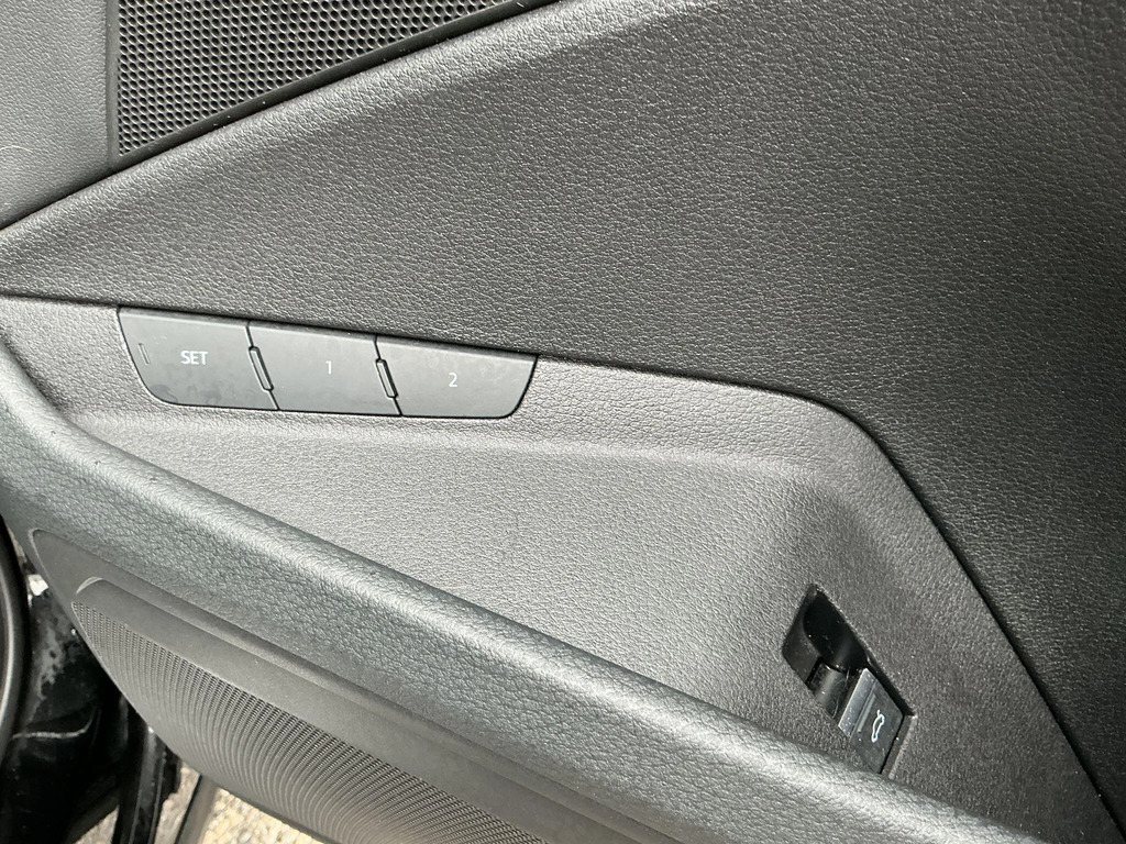 Audi E-tron E-tron Launch Edition 55 Quattro Black #24