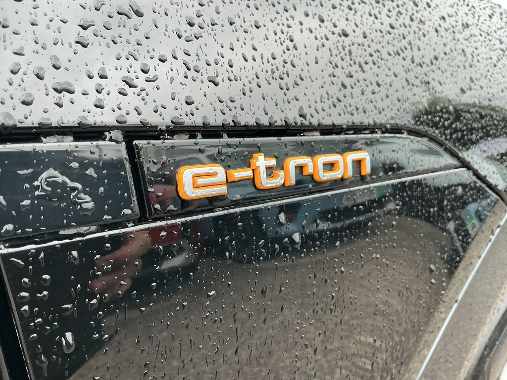 Audi E-tron E-tron Launch Edition 55 Quattro Black #38