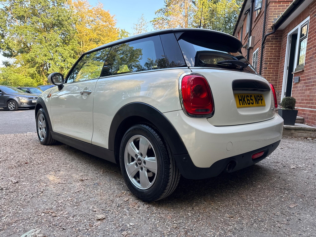 Mini Hatch 1.2 One Euro 6 Ss #4