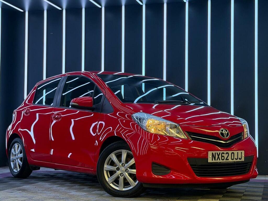 Toyota Yaris 1.33 Dual Vvt-i Tr Euro 5 Red