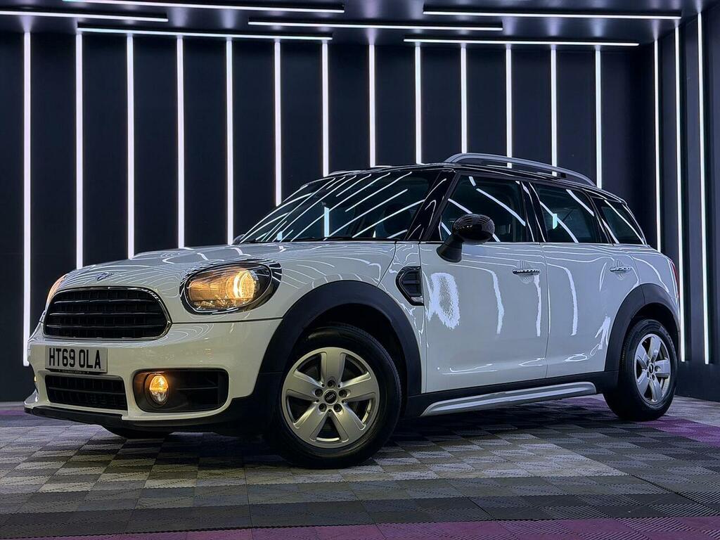 Mini Countryman 1.5 Cooper Classic Euro 6 Ss White