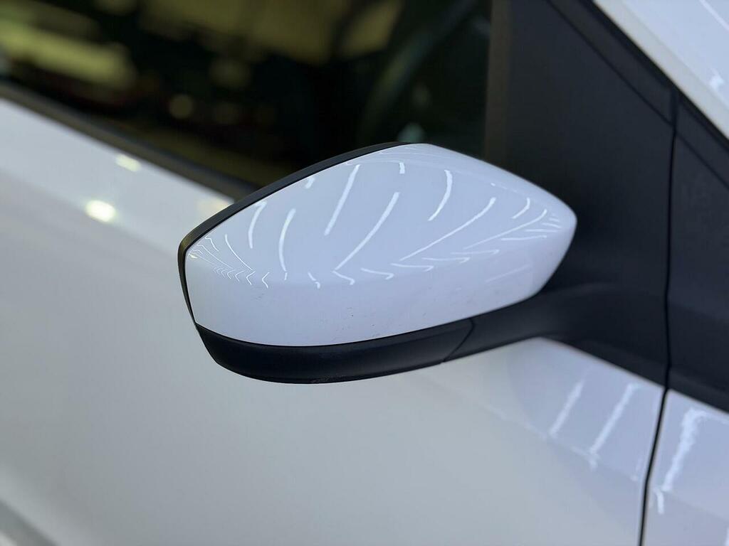 Seat MII Black #10