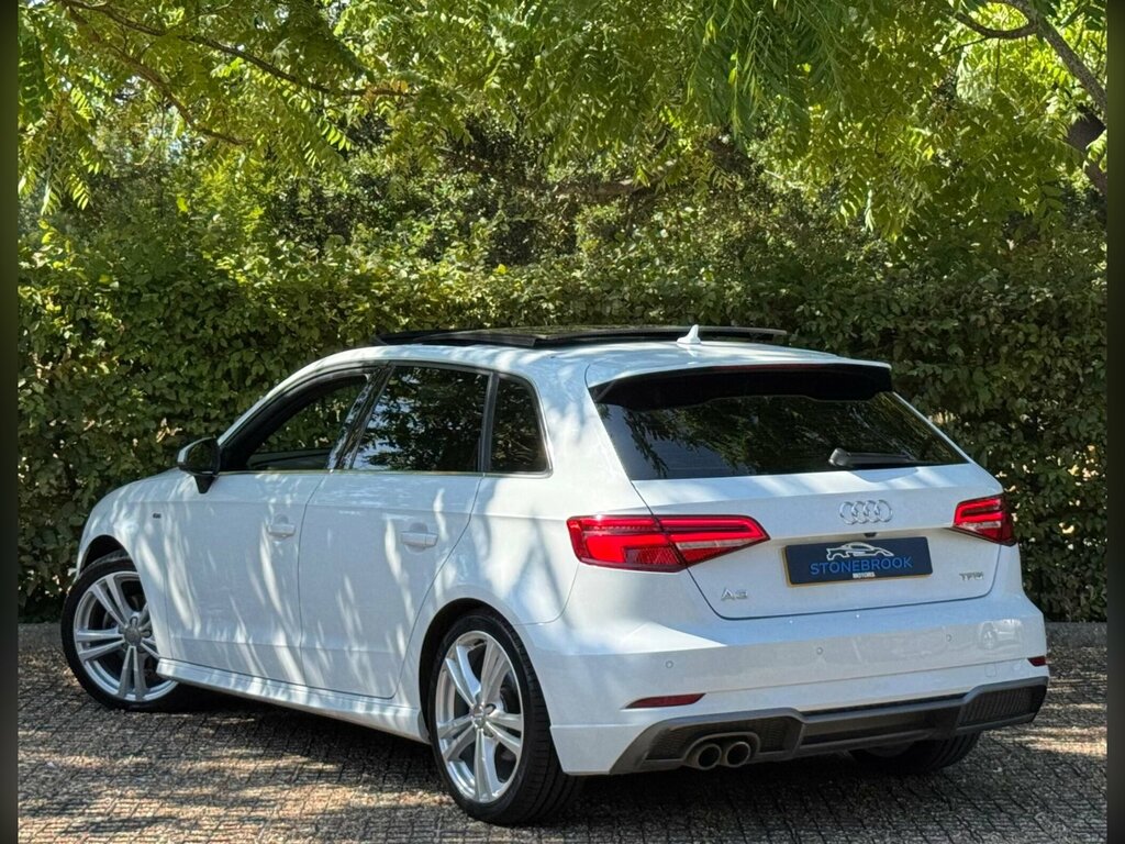 Audi A3 1.5 Tfsi Cod S Line Sportback S Tronic Euro 6 Ss RJ17YMY White #4