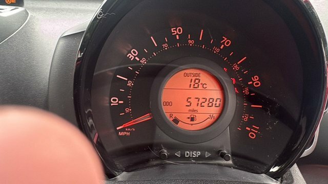 Peugeot 108 1.0 Active Hatchback Red #5