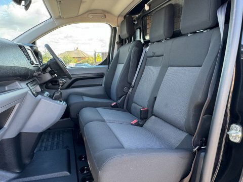 Toyota PROACE Panel Van 2.0D Active Medium Panel Van Mwb Euro 6 Grey #20