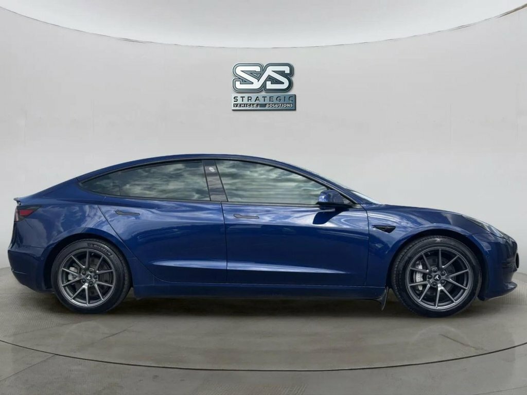 Tesla Model 3 Saloon LA70CFN Blue #4