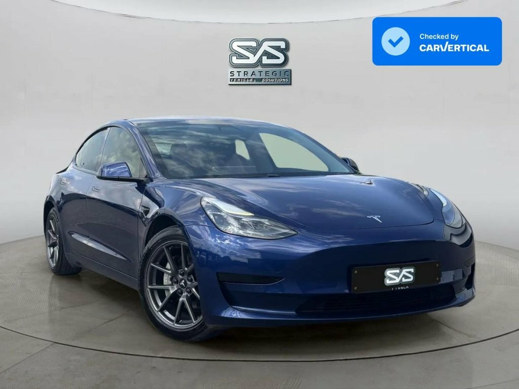 Tesla Model 3 Saloon LA70CFN Blue