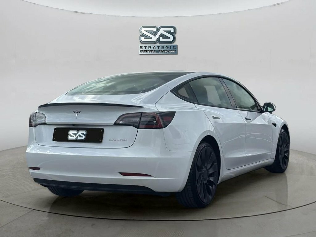 Tesla Model 3 Saloon AJ21KVE White #4